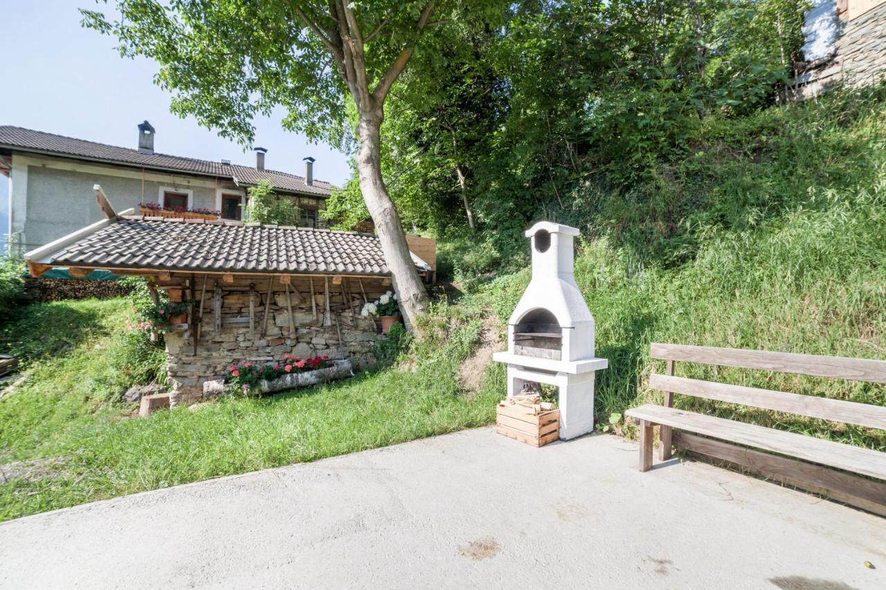 Innergasserhof Ferienwohnung Edelweiss San Martino In Passiria  Екстериор снимка